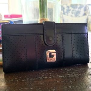 Guess Wallet